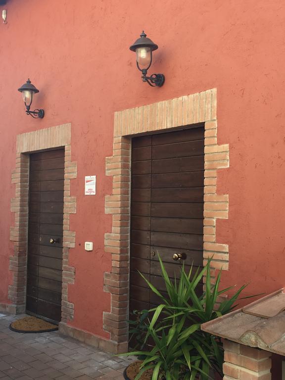 Rosso Porpora Villa Colle Umberto  Exterior photo